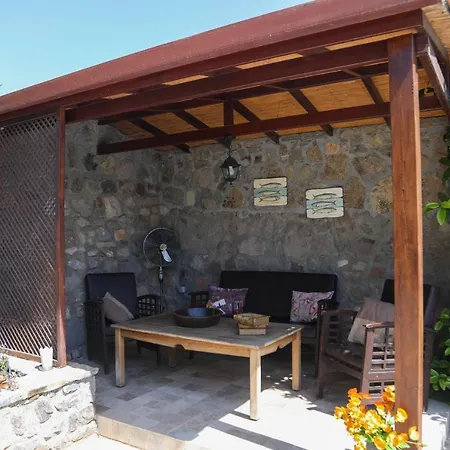 Villa Amie Villa *